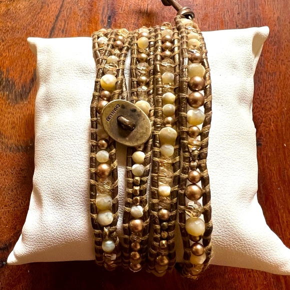NWB Chan Luu Gold and Cream Beaded Wrap Bracelet - Picture 2 of 4